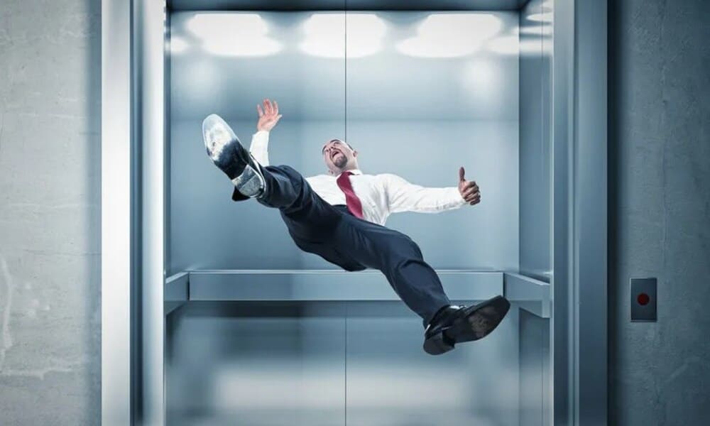 Что делать если падает лифт: как выжить в падающем лифте